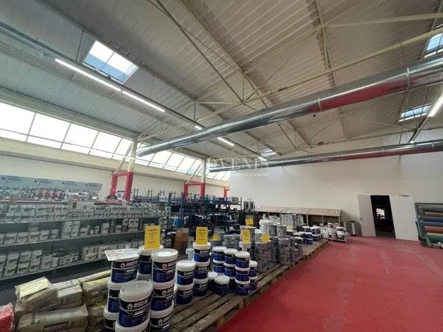 Local commercial dans Yutz à louer - Photo de l’immeuble – Image 1 sur 5