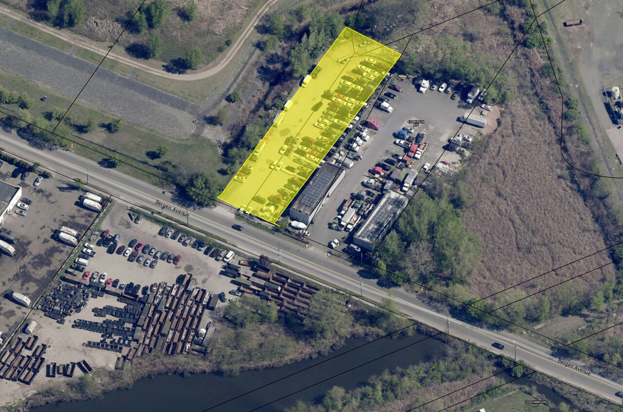 415 Bergen Ave, Kearny, NJ à vendre Aérien– Image 1 sur 2