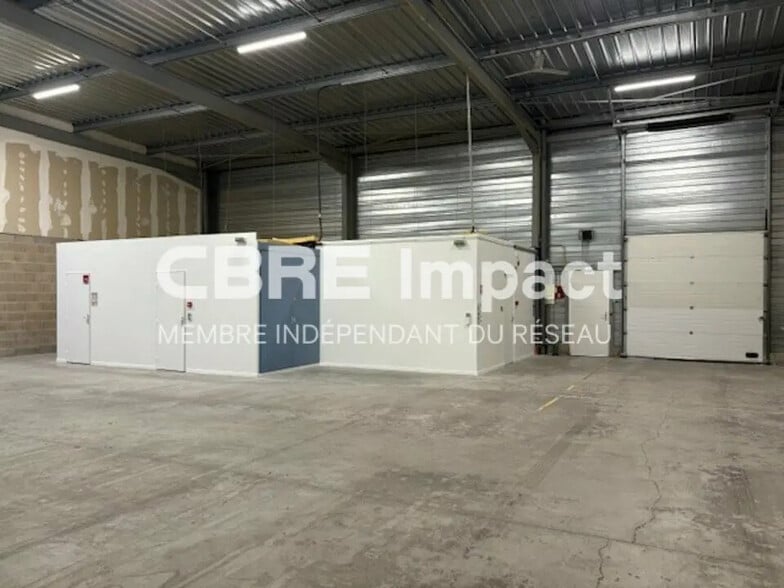 Local d’activités dans Cormontreuil à louer - Photo intérieure – Image 2 sur 20