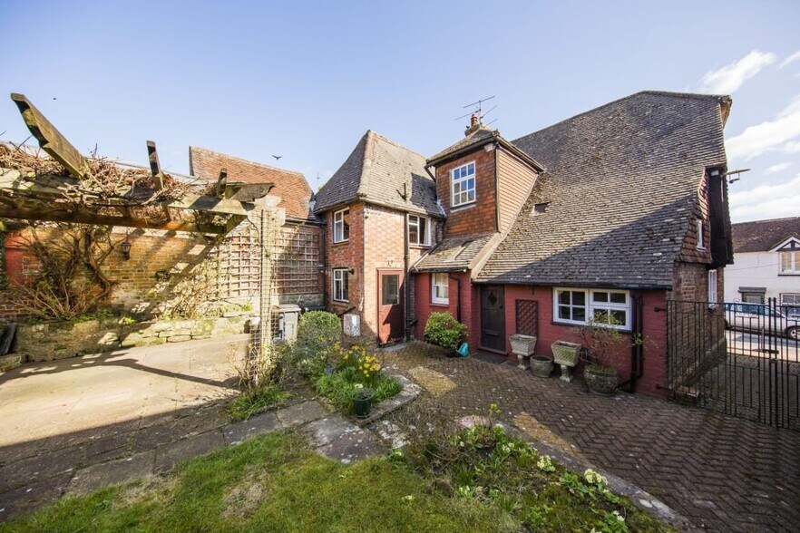 High St, Rotherfield à vendre - Photo de l’immeuble – Image 2 sur 5