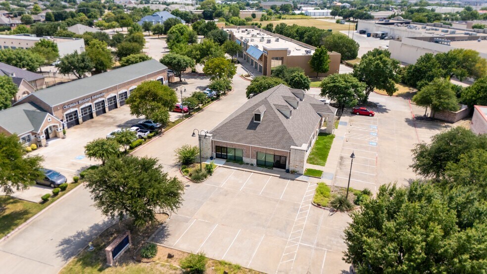 9229 Lebanon Rd, Frisco, TX à louer - Photo de l’immeuble – Image 3 sur 10