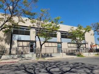 Plus de détails pour 14539-14547 Erwin St, Van Nuys, CA - Local d'activités à louer