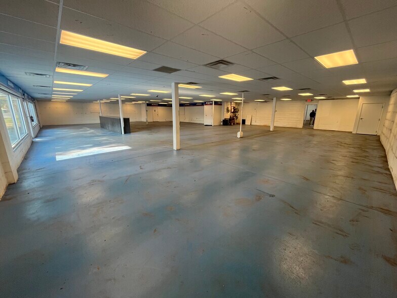 124 N 2nd St, Terre Haute, IN à vendre - Photo de l’immeuble – Image 2 sur 20