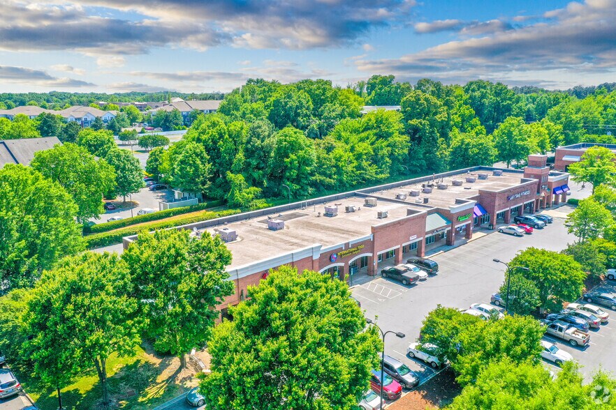 1636 Sardis Rd N, Charlotte, NC à louer - Aérien – Image 3 sur 10