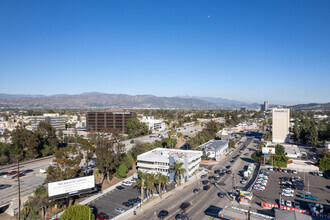 10999 Riverside Dr, Studio City, CA - VUE AÉRIENNE  vue de carte