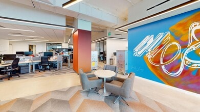 545 NW 26th St, Miami, FL à louer Photo intérieure– Image 2 sur 16