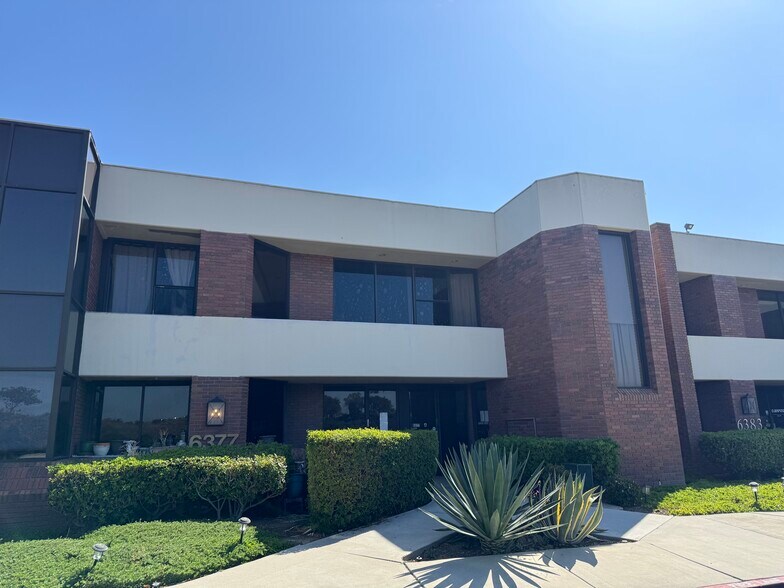 6377 Nancy Ridge Dr, San Diego, CA à louer - Photo de l’immeuble – Image 1 sur 7