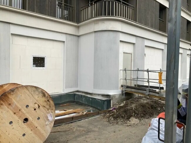 Plus de détails pour Local commercial à louer