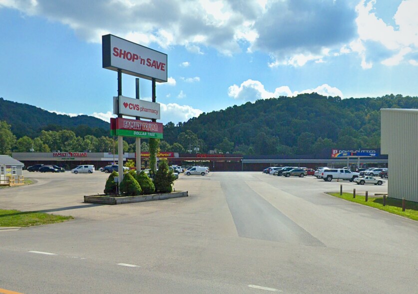 Rte 250 S - Main St, Mannington, WV à louer - Photo de l’immeuble – Image 2 sur 5