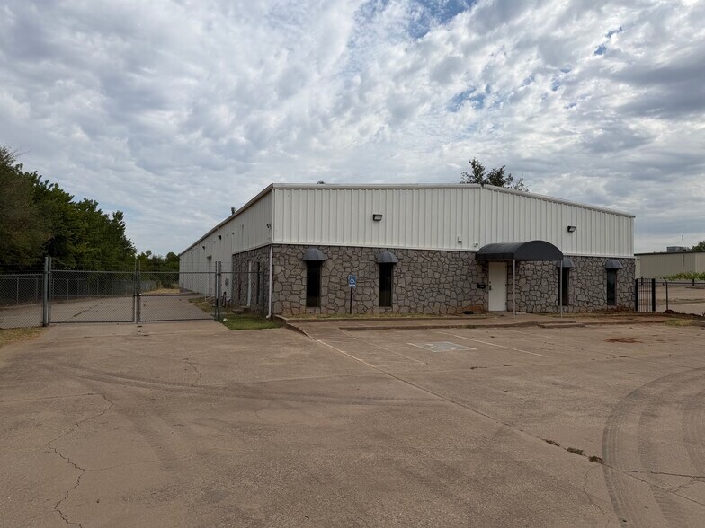 1901 SE 29th St, Oklahoma City, OK à vendre - Photo de l’immeuble – Image 2 sur 17