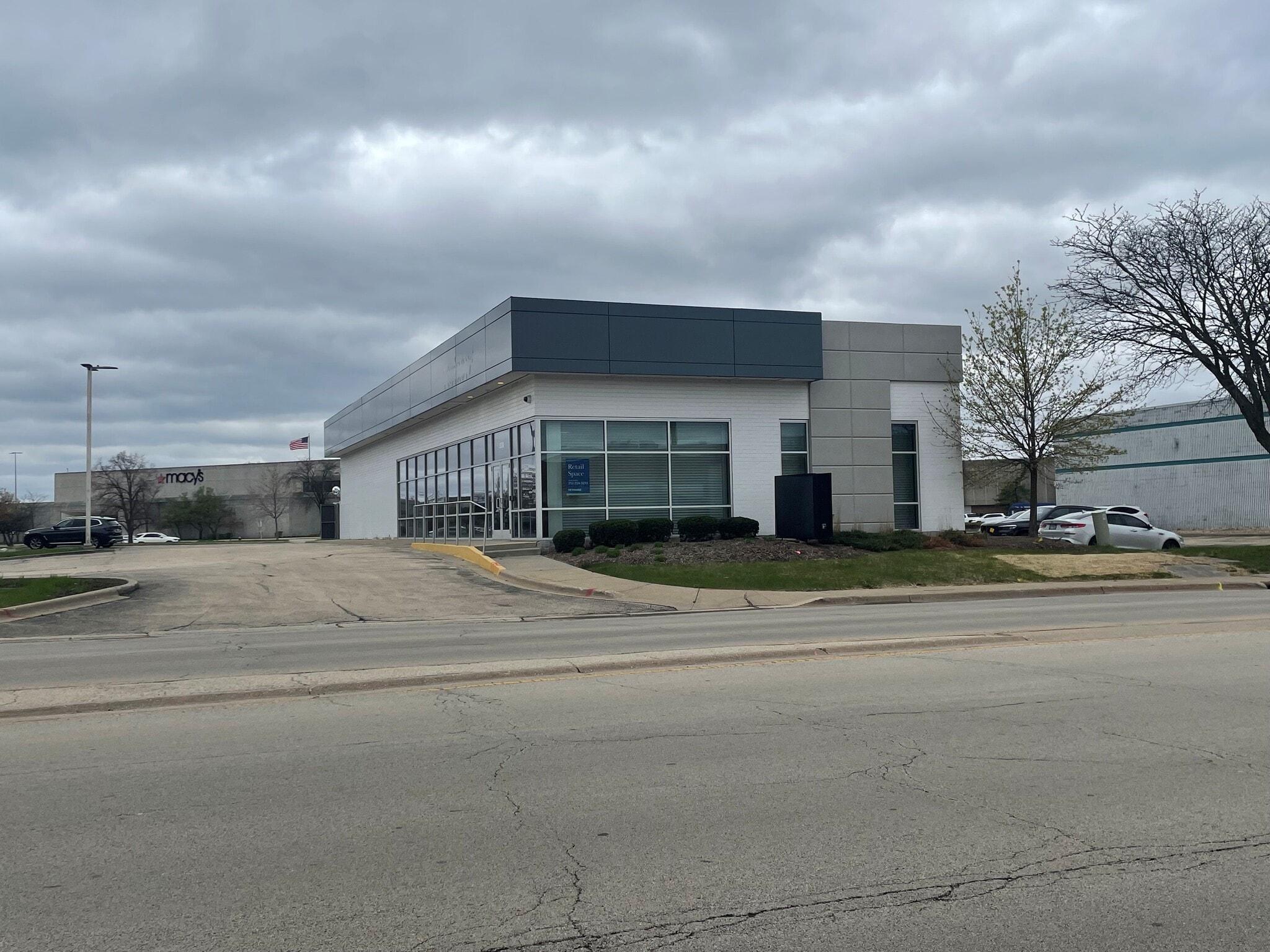 3330 W Mall Loop Dr, Joliet, IL à vendre Photo de l’immeuble– Image 1 sur 1