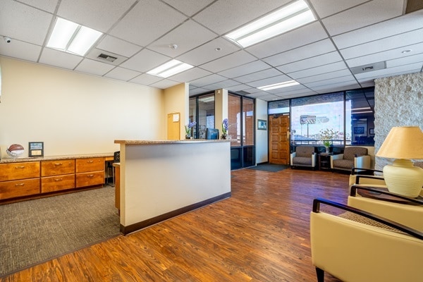 1622 N Black Canyon Fwy, Phoenix, AZ à louer Photo intérieure– Image 1 sur 3