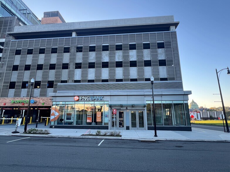 141 South St Clair St, Pittsburgh, PA à louer - Photo de l’immeuble – Image 1 sur 9