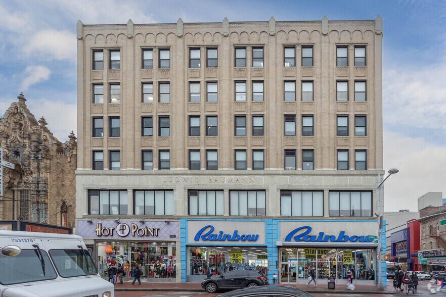 16519-16525 Jamaica Ave, Jamaica, NY à louer - Photo de l’immeuble – Image 3 sur 7