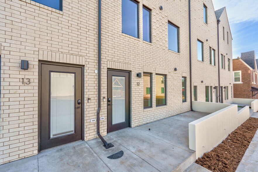 1216 N Blackwelder Anx, Oklahoma City, OK à vendre - Photo de l’immeuble – Image 3 sur 22