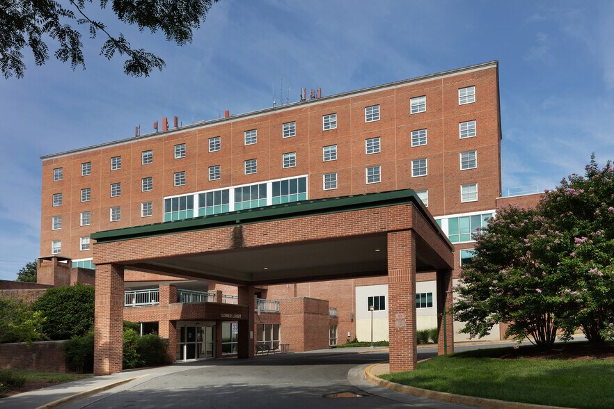 333 W Cork St, Winchester, VA à vendre - Photo de l’immeuble – Image 2 sur 11