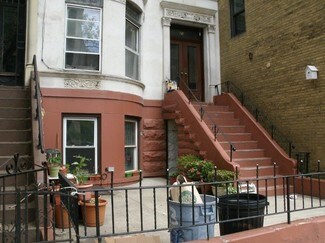 Plus de détails pour 43 Hawthorne St, Brooklyn, NY - Bureau à louer