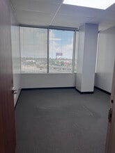 4606 FM 1960 W, Houston, TX à vendre Photo intérieure– Image 1 sur 1