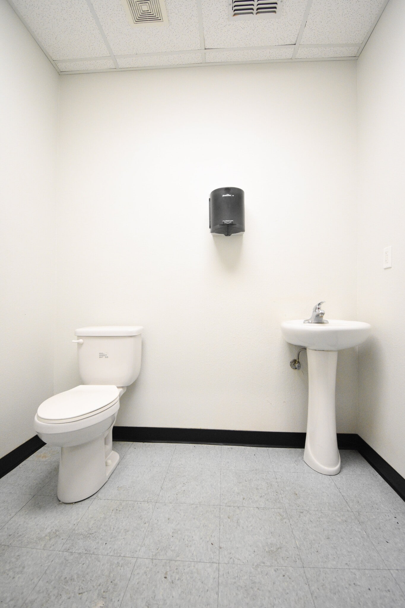 512 Hartman Rd, Victoria, TX à vendre Photo intérieure– Image 1 sur 10