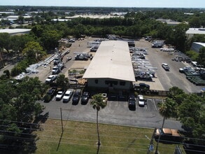 11150 49th St N, Clearwater, FL à louer Photo de l’immeuble– Image 1 sur 20