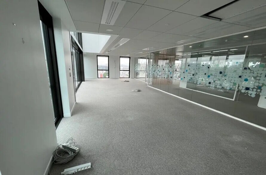 24 Rue Toulouse Lautrec, Paris à louer - Photo de l’immeuble – Image 2 sur 8