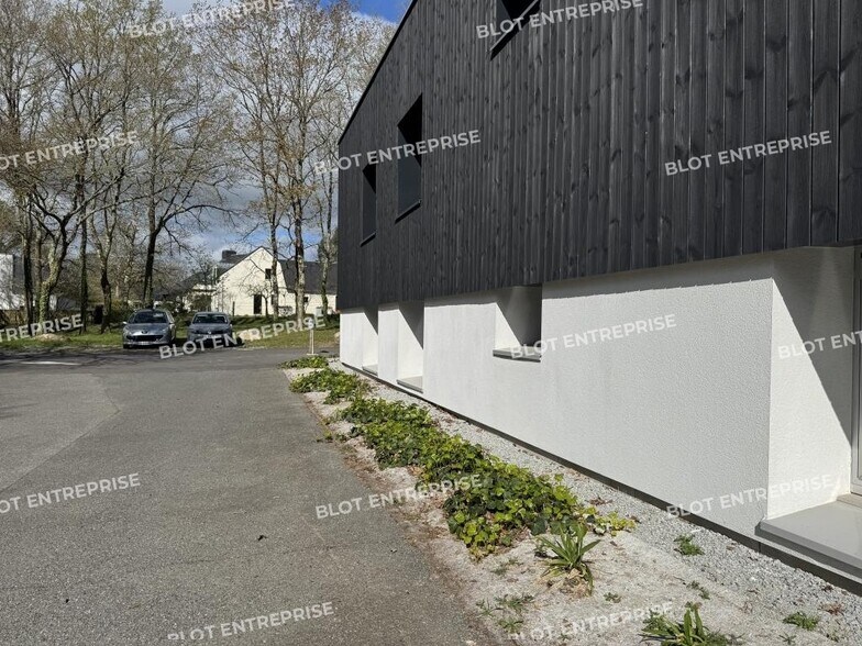 Bureau dans Vannes à louer - Photo de l’immeuble – Image 2 sur 8