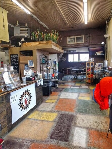 110 E 5th St, Walsenburg, CO à vendre - Photo intérieure – Image 3 sur 54