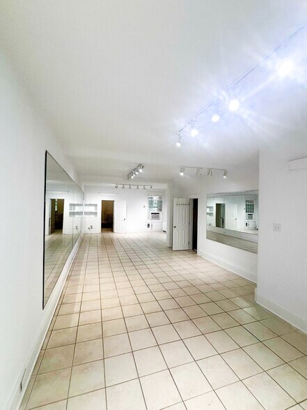 1454 Park Rd NW, Washington, DC à vendre - Photo de l’immeuble – Image 3 sur 18