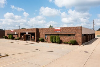 Plus de détails pour 1650 Fort St, Trenton, MI - Bureau à vendre
