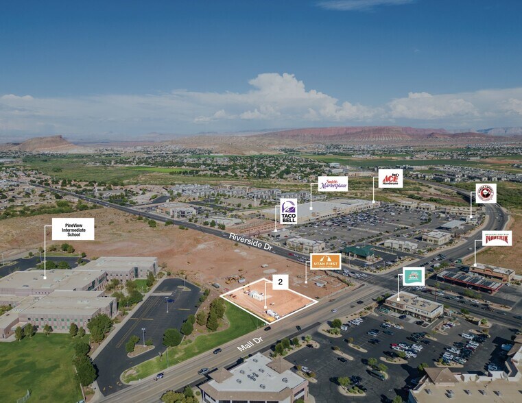 2111 E Riverside Dr, Saint George, UT à vendre - Photo de l’immeuble – Image 2 sur 3