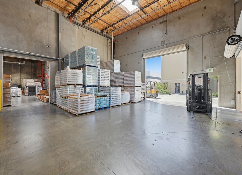 12190 Dearborn Pl, Poway, CA à louer - Photo intérieure – Image 2 sur 8