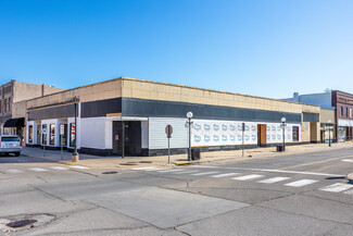Plus de détails pour 1208 Willis Ave, Perry, IA - Local commercial à vendre