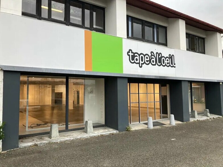 Local commercial dans Anglet à louer - Photo de l’immeuble – Image 3 sur 4