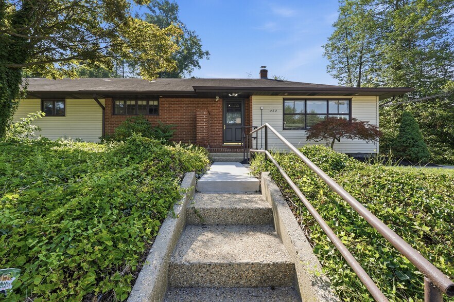 222 Gibbsboro Rd, Clementon, NJ à vendre - Photo de l’immeuble – Image 1 sur 43