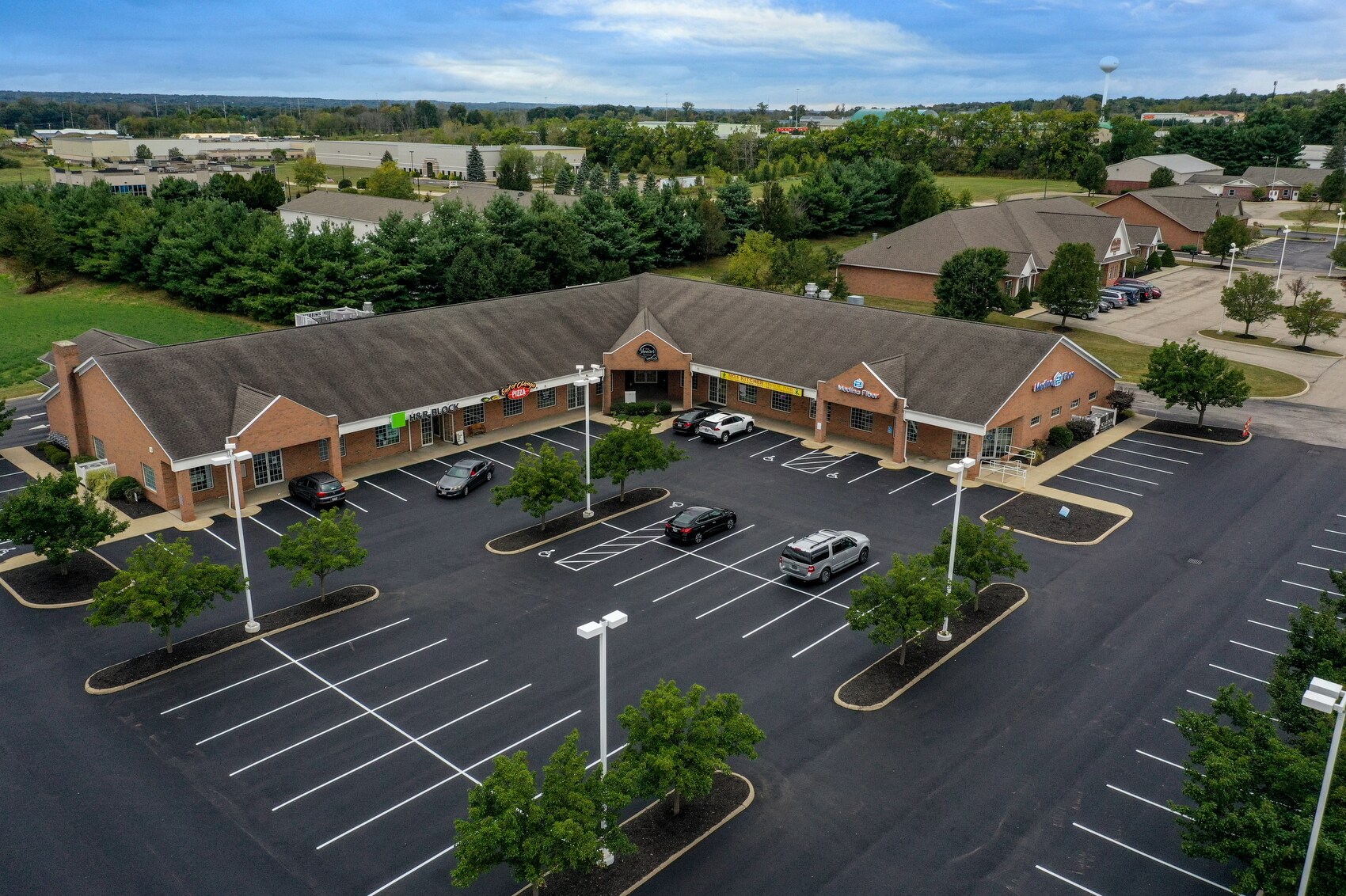 201-255 Center St, Seville, OH à louer Photo principale– Image 1 sur 10
