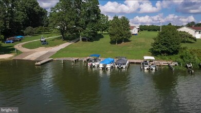 7007 Evans Family Pl, Mineral, VA à louer Photo intérieure– Image 2 sur 13