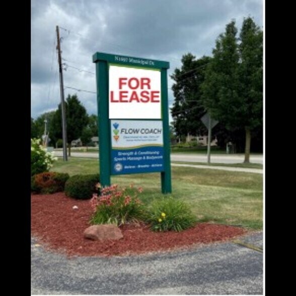 N1697 Municipal Dr, Greenville, WI à louer - Autre – Image 3 sur 14