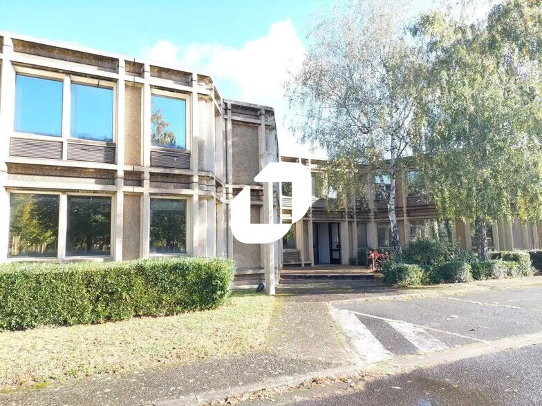 Bureau dans SAINT-AUBIN à louer - Photo de l’immeuble – Image 1 sur 12