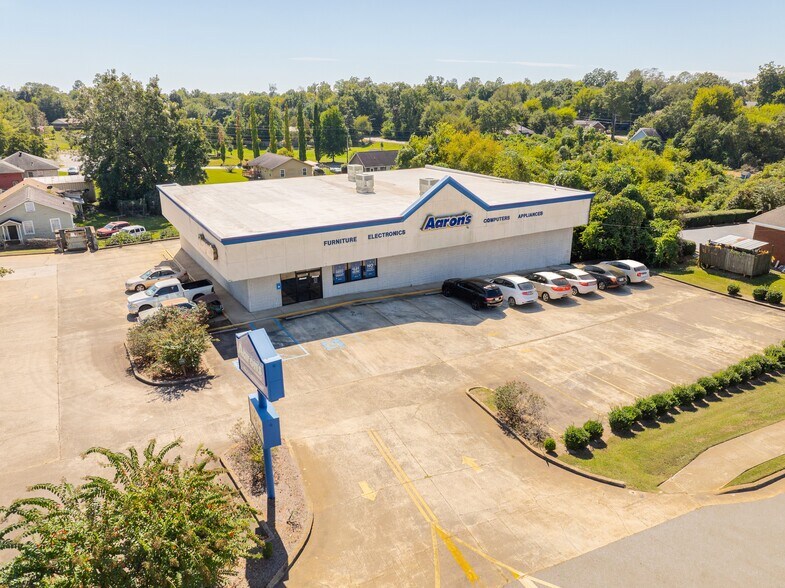 705 E Lamar St, Americus, GA à vendre - Photo de l’immeuble – Image 2 sur 4