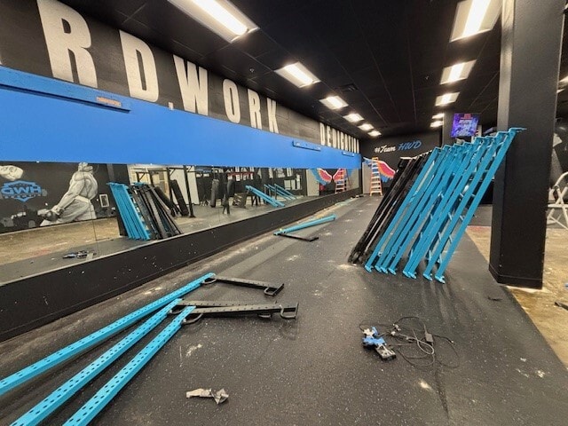 2102 N Tustin St, Orange, CA à louer Photo intérieure– Image 1 sur 2