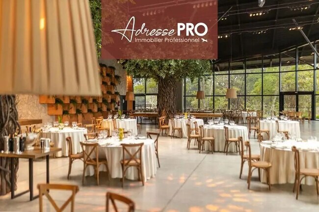 Plus de détails pour Local commercial à vendre