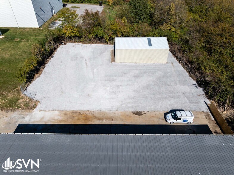 121 Kemper Dr, Nicholasville, KY à louer - Photo de l’immeuble – Image 2 sur 14