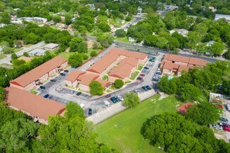 Plus de détails pour 1105 N 18th St, Killeen, TX - Logement à vendre