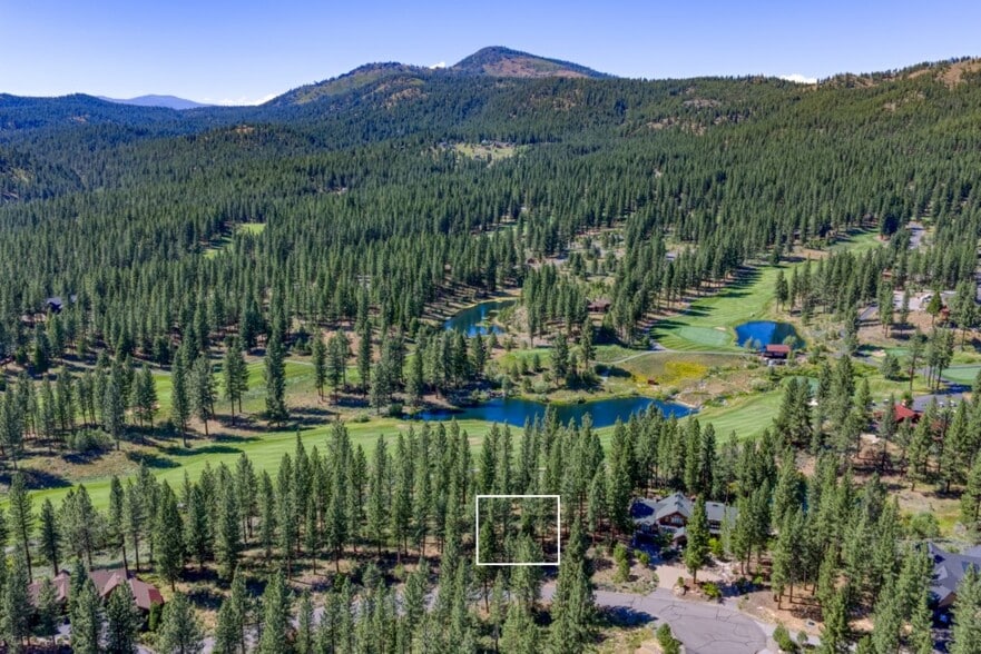 241 Fox Sparrow, Portola, CA à vendre - Aérien – Image 1 sur 17