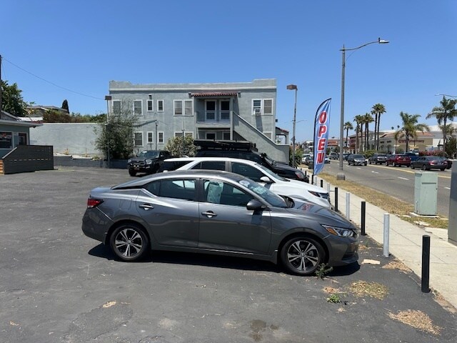 339 S Pacific Coast Hwy, Redondo Beach, CA à louer - Photo de l’immeuble – Image 3 sur 10
