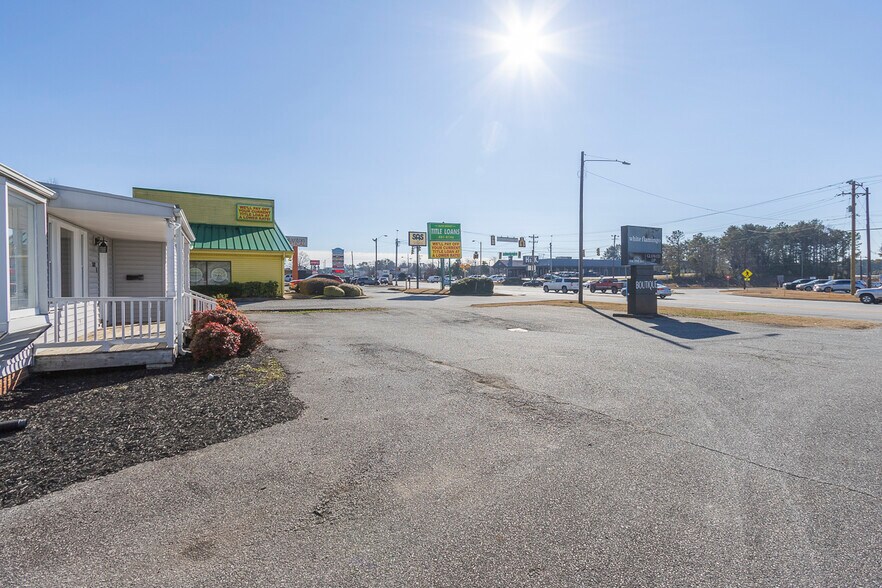 3312 N Main St, Anderson, SC à vendre - Photo de l’immeuble – Image 3 sur 42