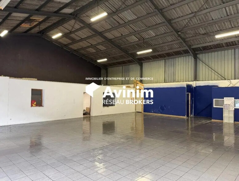 Industriel/Logistique dans Gémenos à louer - Photo intérieure – Image 3 sur 5