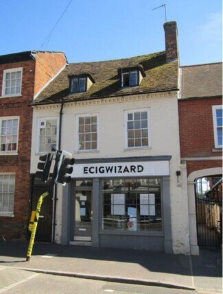 Plus de détails pour 75 High St, Newport Pagnell - Local commercial à vendre