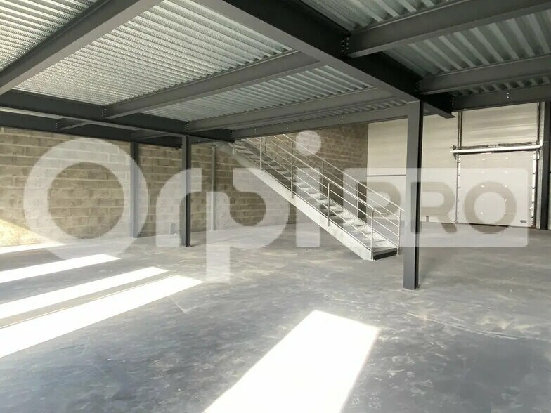 Local d'activités dans Le Havre à vendre - Photo de l’immeuble – Image 2 sur 4