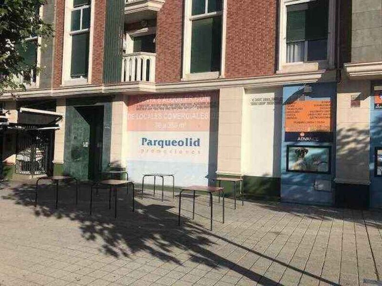 Local commercial dans Cistérniga à vendre - Photo de l’immeuble – Image 2 sur 6